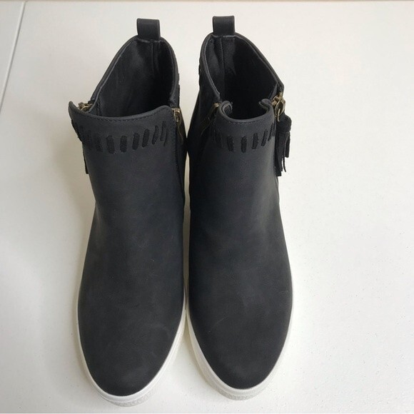 CCOCCI Taylor Hidden Wedge Bootie Sneaker Tassel Zip Black Women Size 9 - Picture 10 of 15